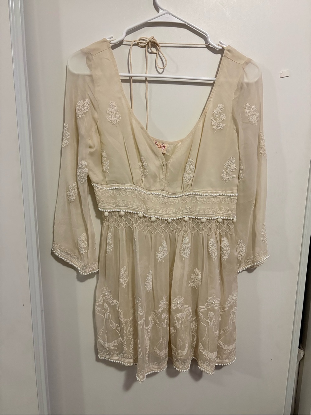 Tracy Reese Silk Boho Blouse Beige Lace Sheer Embroidered Boho Size 6